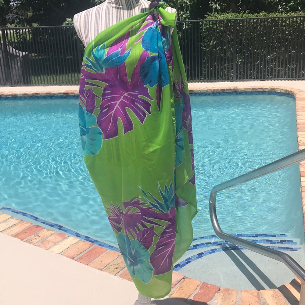 NEW SARONG COVER UP